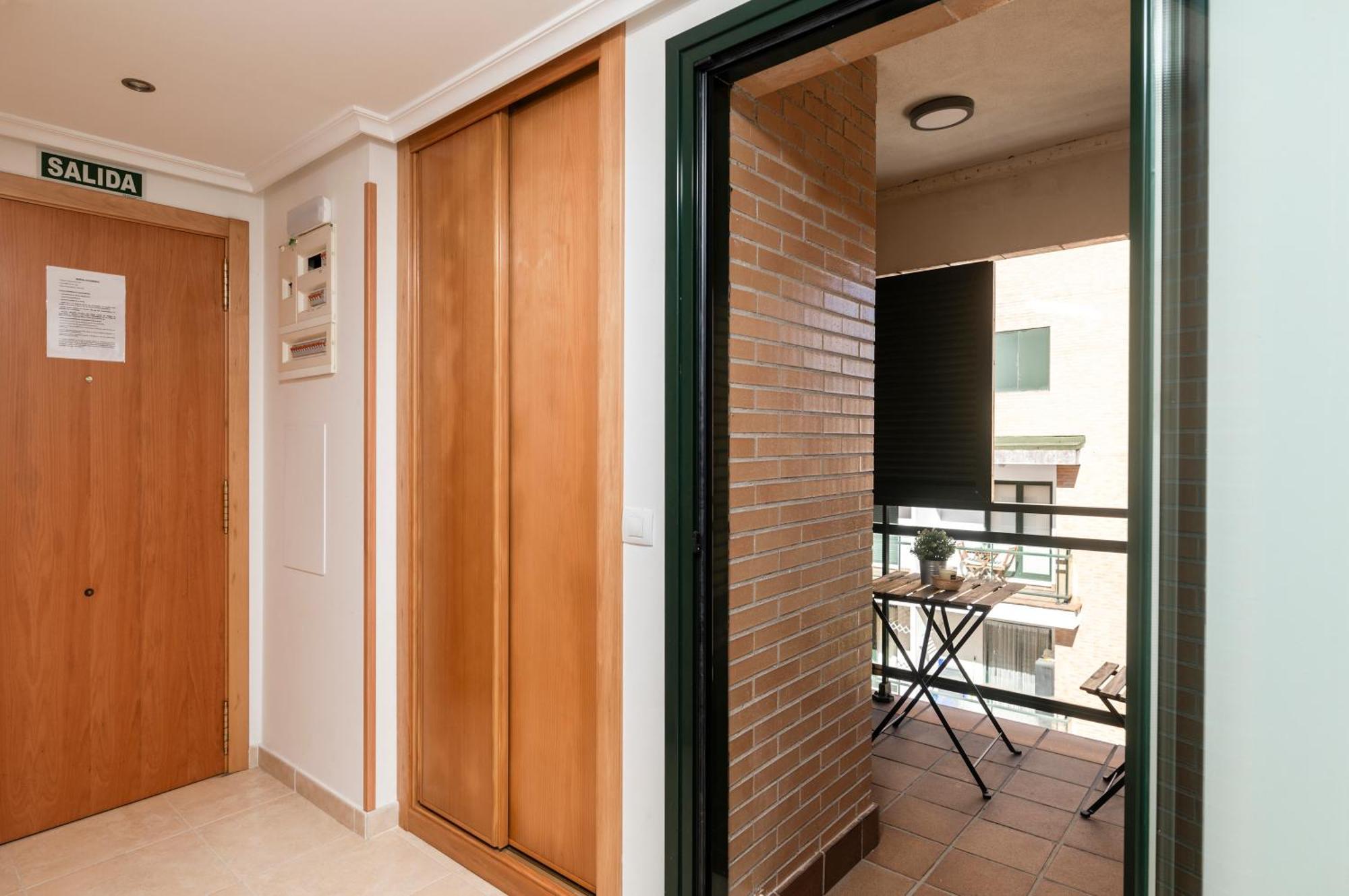 Tarantino, Apartamento Con Piscina, Playa A 3 Km Vut-2505-As ยาเนส ภายนอก รูปภาพ